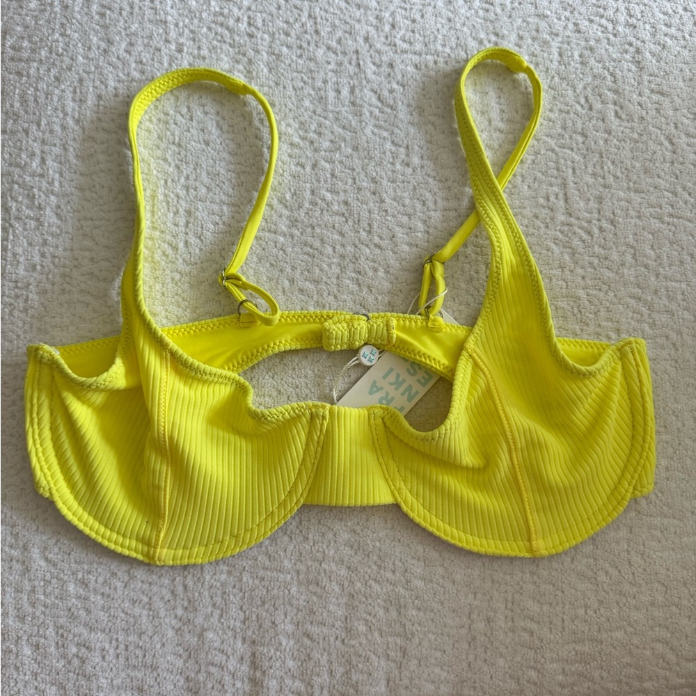 Frankie’s Bikini Yellow Top with underwire